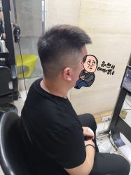 点击看大图 -西克造型美发连锁
