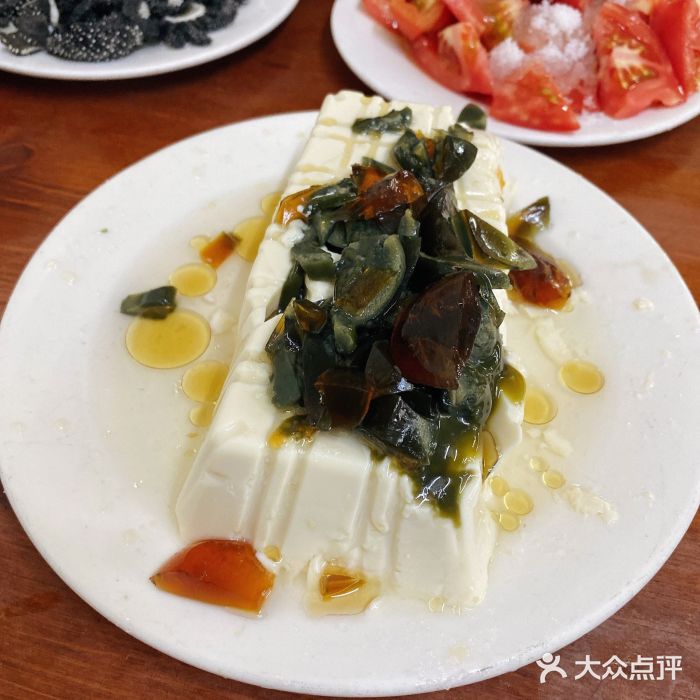 宝瑞门钉肉饼店皮蛋豆腐图片
