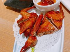 港式炸乳鸽-宴会中心