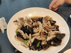 -小渔莊•地道胶东菜(旅游路万象省博物馆店)