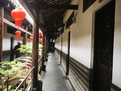-唔呶喔哩酒家(生产街店)
