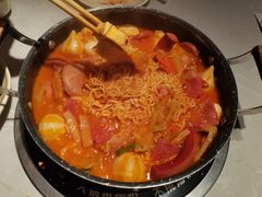 部队年糕火锅-七八冷面·延边朝鲜族美食(欢乐谷店)