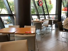 靠窗位-肯德基(相城漕湖店)