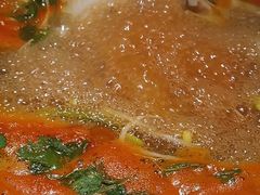 -野山舂·贵州现舂酸汤火锅(鸿通城店)