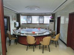 -宾朋海鲜特色美食餐厅·纯手工鲅鱼水饺(兴海路店)