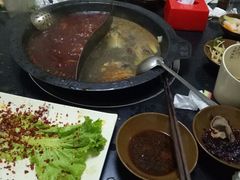 -宽板凳老灶火锅(簋街店)