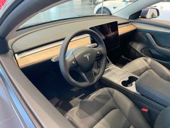 -TESLA 特斯拉(北京南四环中路特斯拉中心)
