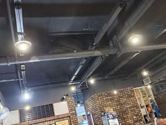 -亮亮烧烤(积玉桥总店)