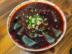 -苗侗地道红酸.酸汤鱼·酸汤牛肉