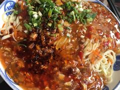 牛肉炸酱面-东方宫中国兰州牛肉拉面(新起街店)