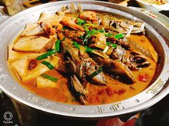 -东来菜馆•手抓海鲜家常菜•海鲜锅贴(鸽子窝店)