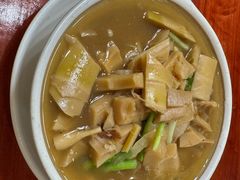-芦茨金富饭庄·25年老字号·专做稻草鸡