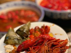 -广州万富希尔顿酒店·感趣自助餐厅·金秋蟹宴生蚝海鲜刺身