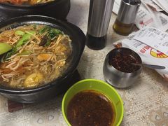 -砂锅米线
