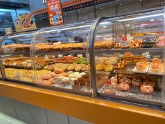 -罗森尼娜(德思勤店)