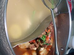 -左庭右院鲜牛肉火锅(浦江欢乐颂店)