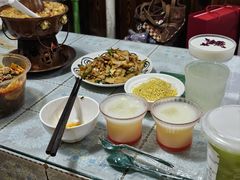 -蜗牛小馆醉乡民谣云南菜(惠新西里店)