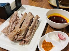 手抓羊肉半斤-贯贯吉·清真餐厅(浙江中路店)