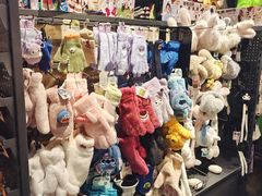 -酷乐潮玩(金桥国际店)