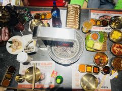 -草家酱蟹炭火烤肉店(珲春南路一店)
