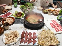 -贵府酸汤牛肉火锅·贵州老字号(飞山街店)