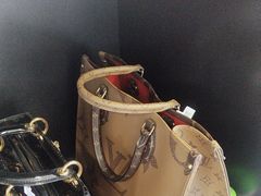 -六六奢品·vintage中古·回收二手奢侈品包包手表首饰(环球港店)