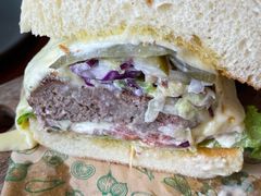 超厚芝士牛肉汉堡-魏斯理汉堡(西安沣东吾悦店)