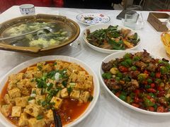 -乡土特色.冷锅鱼.牦牛肉汤锅