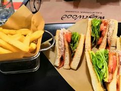 -遇见西木美式餐厅(体育路店)