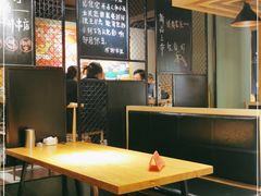 大堂-一顿烧烤(八经街店)