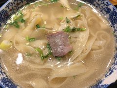 -东大桥小国抻面烧烤(长通路店)