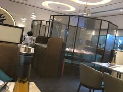 大堂-周渝食惦·酸菜鱼精致川菜(横岗店)