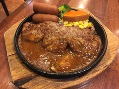 -玛格萝妮比萨屋(四平店)