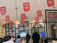 -镇南锅盖面馆(解放路店)