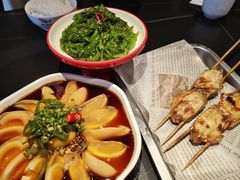 -辣尚瘾·烤鱼·新川菜(交大直营店)