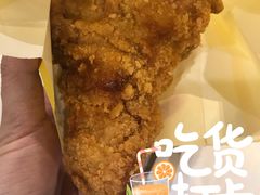 -麦当劳(世界城广场店)