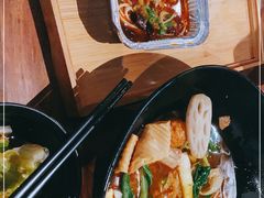 -万记麻辣烫国展总店