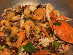 -七欣天香辣蟹火锅(万达广场店)