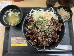 -難波肉劇場