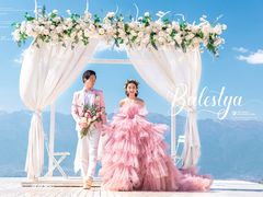 -爱我旅拍婚纱摄影(大理店)