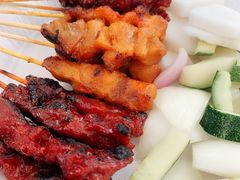 -东海岸人工湖美食村