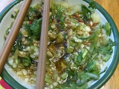 -拈签一笑黄牛肉辣卤串串