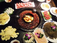 -怡品川宇火锅(宝立方店)