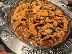 -胖哥俩肉蟹煲(湖滨银泰in77店)