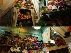 -席娜卡琳火车铁道夜市