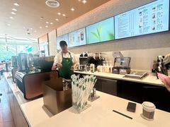 -星巴克臻选(莘庄仲盛店)