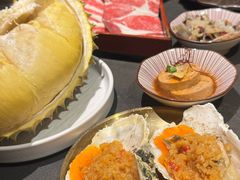-铭牛烧肉·和牛海鲜自助(高新月牙湖店)
