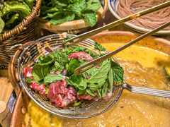 -洱火云南酸菜牛肉火锅(石景山当代商城店)