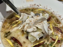-渔语鱼新川菜Bistro(万象天地店)