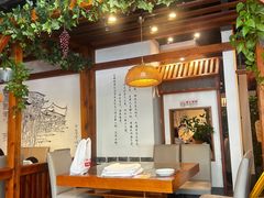 -沸腾鱼乡(知春路分店)